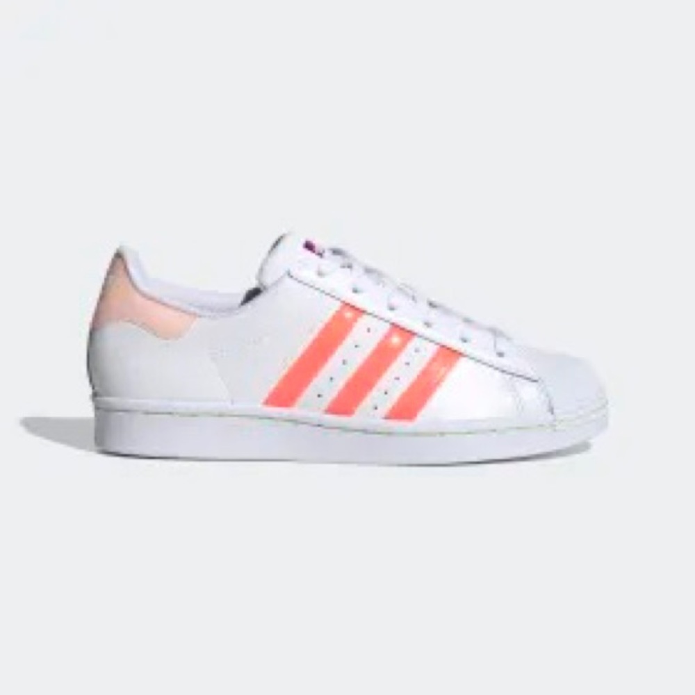 ADIDAS Superstar shoes size 6